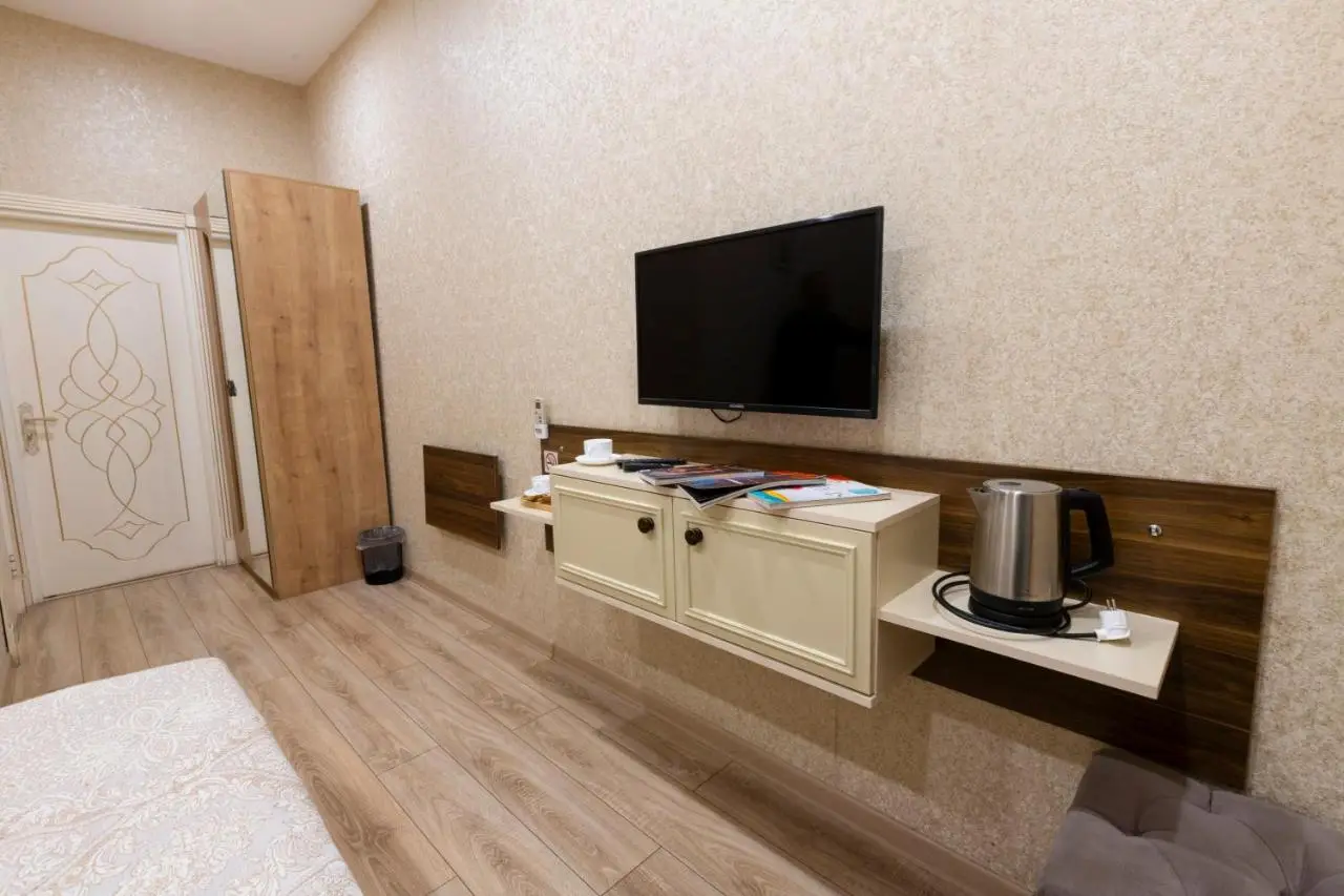 MidCity Hotel