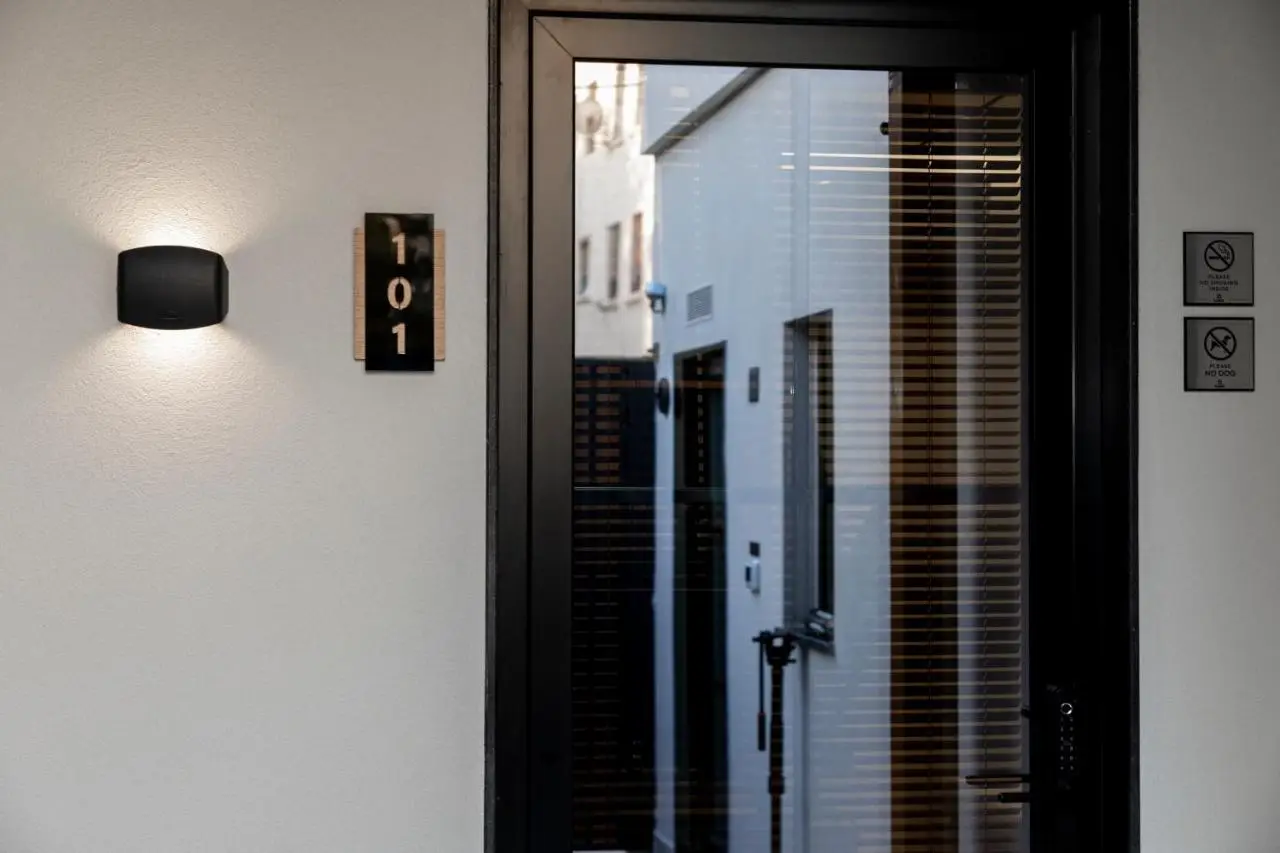 B Comfort Apartments
