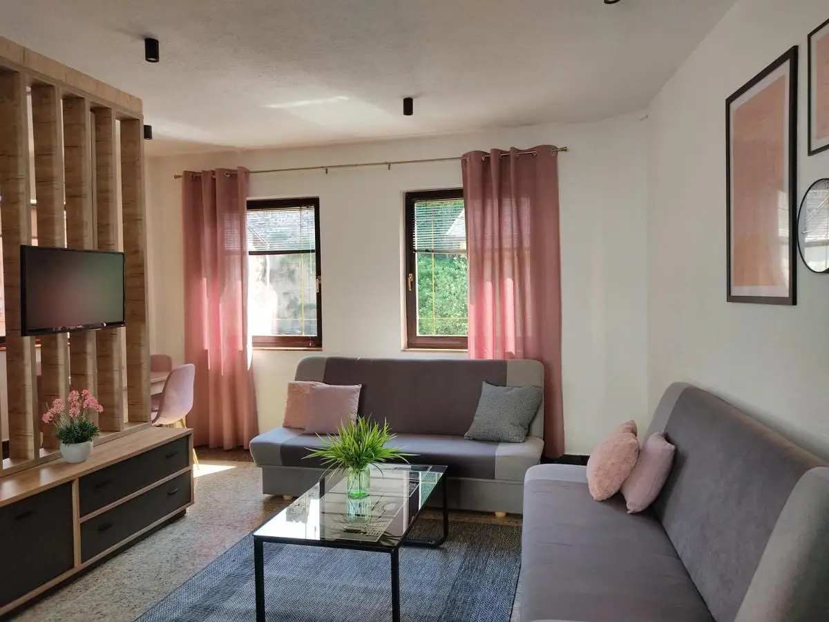NETWORK apartment