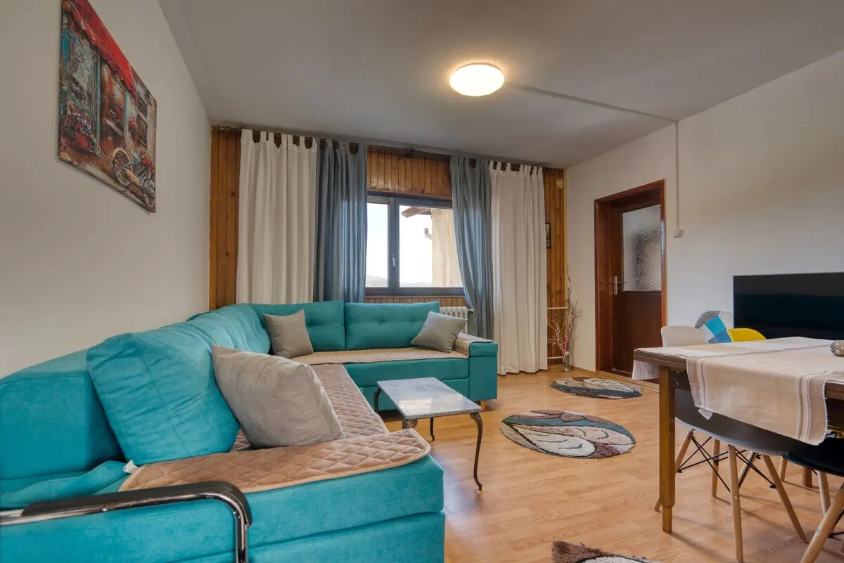 Apartment 110 m2 * 4 bedrooms * up to 13 people
