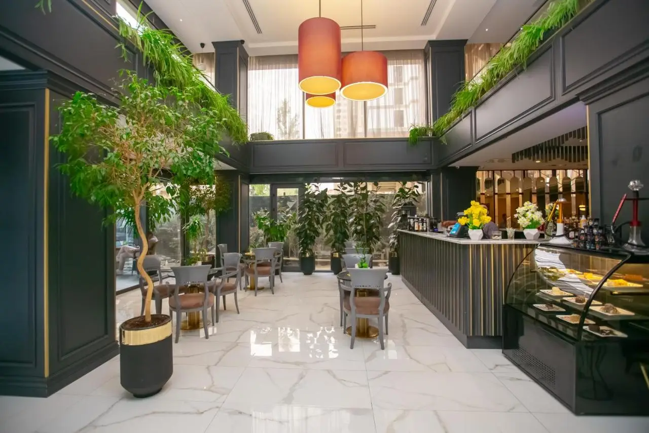 Premium Park Hotel