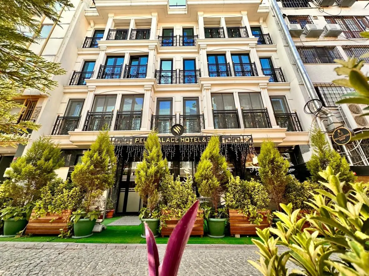 Pell Palace Hotel & SPA