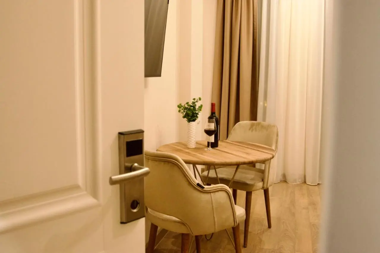 Hotel Tiflida