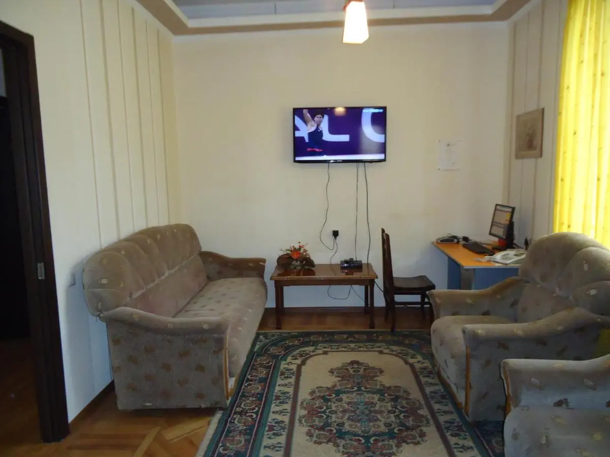 Guest House NINA