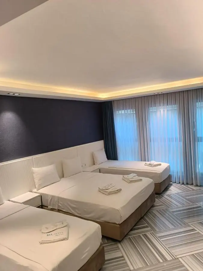 Sel Suite Hotel
