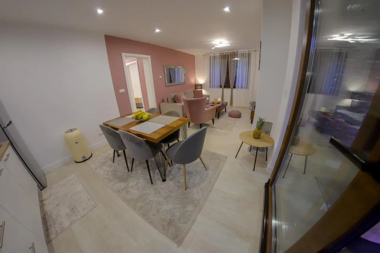 Apartments EDY