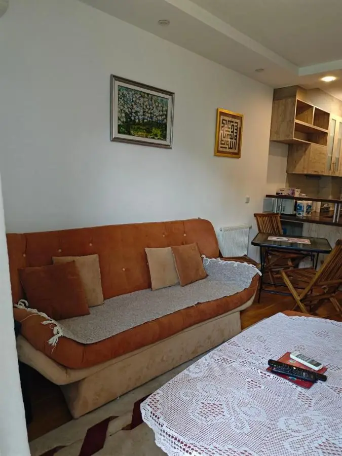 Peaceful Family Stay Ilidza with Free Parking