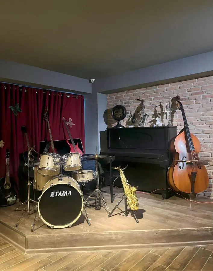 Jazz Hotel