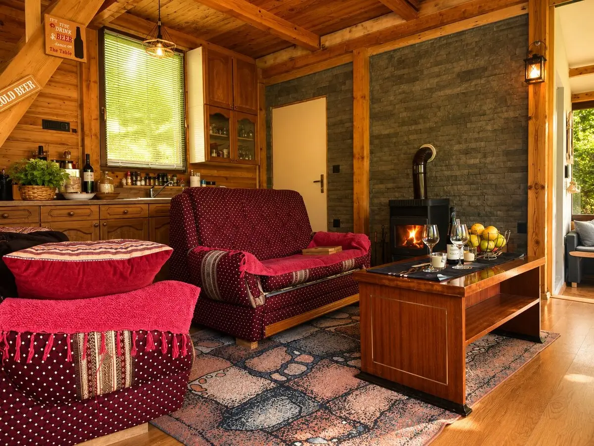 Nina's Cabin