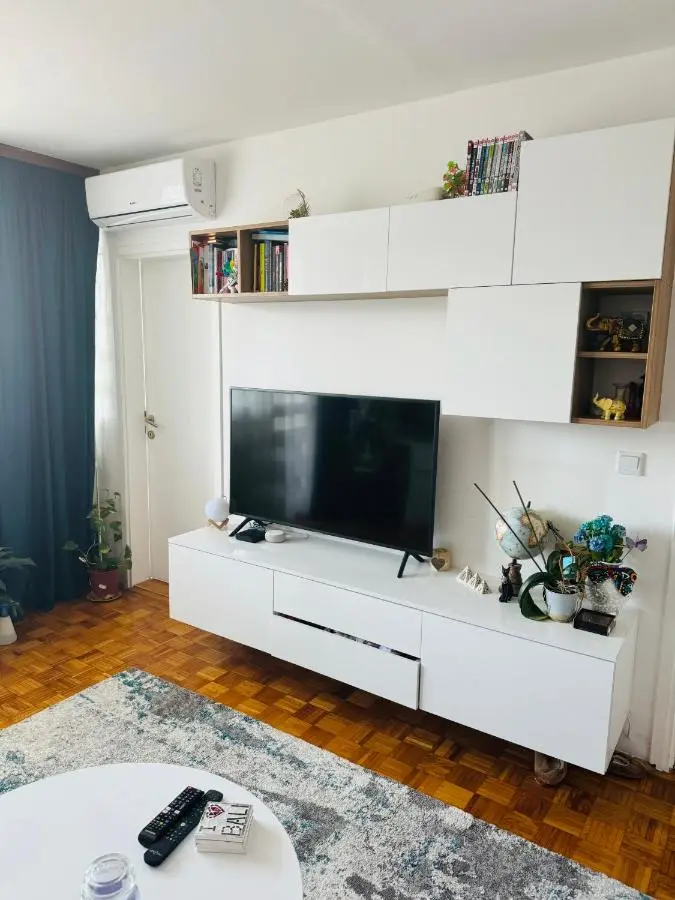 Linden Alley Retreat Sarajevo with free parking