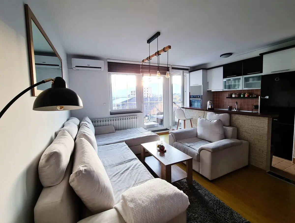 " Feel's like Home "