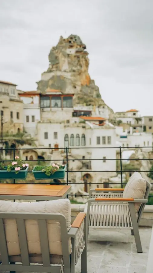 Serenus Cave Suites