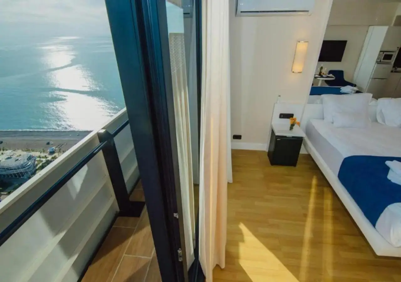 ApartHotel in Orbi City Sea View