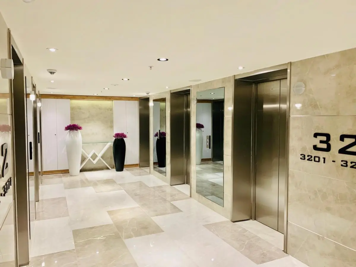 Royal Sea Breeze Apartments