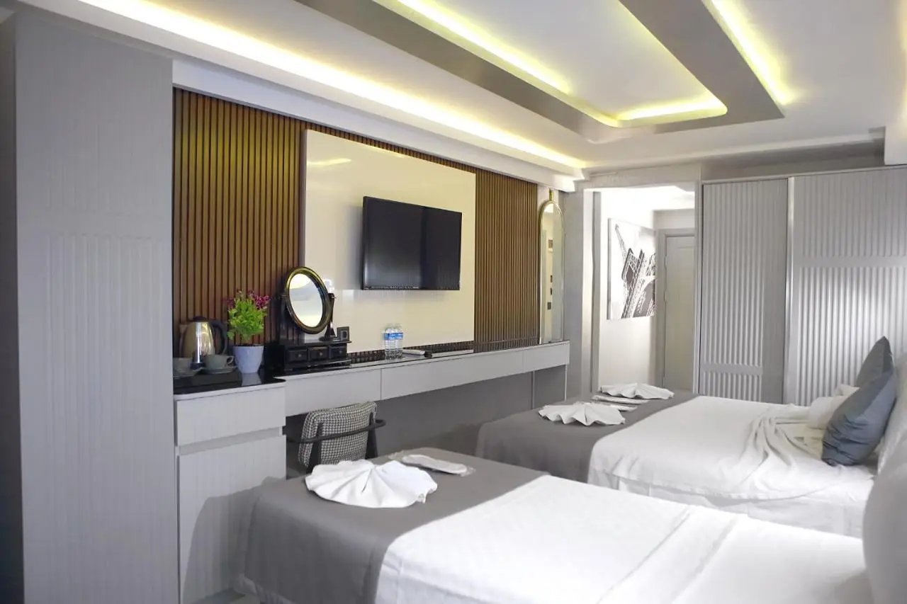 the Amara Hotel