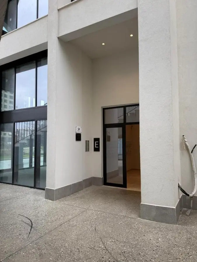 MaisonNova Deluxe 1