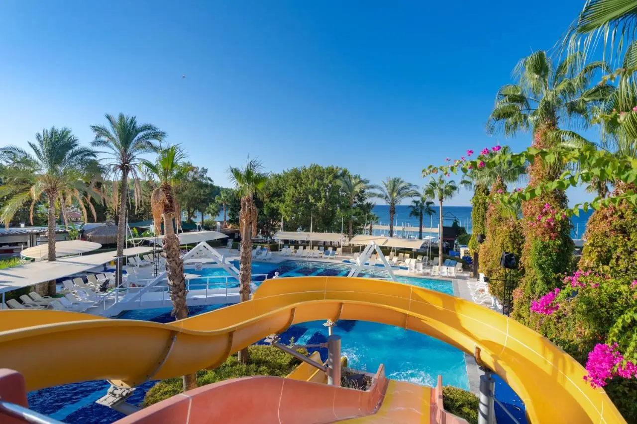 Sealife Buket Resort & Beach Hotel - Ultra All Inclusive