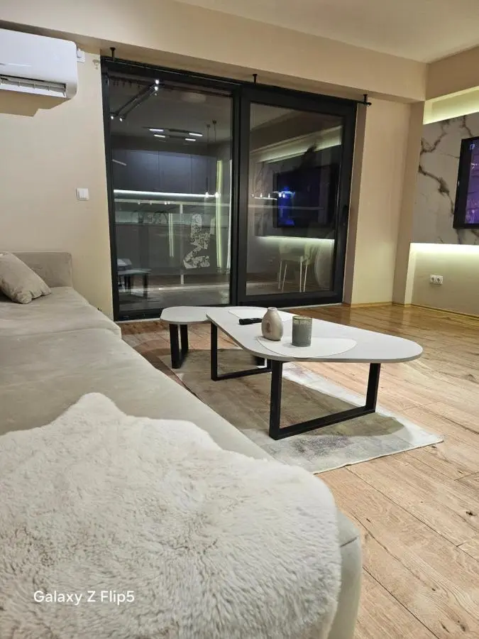 Smart stay