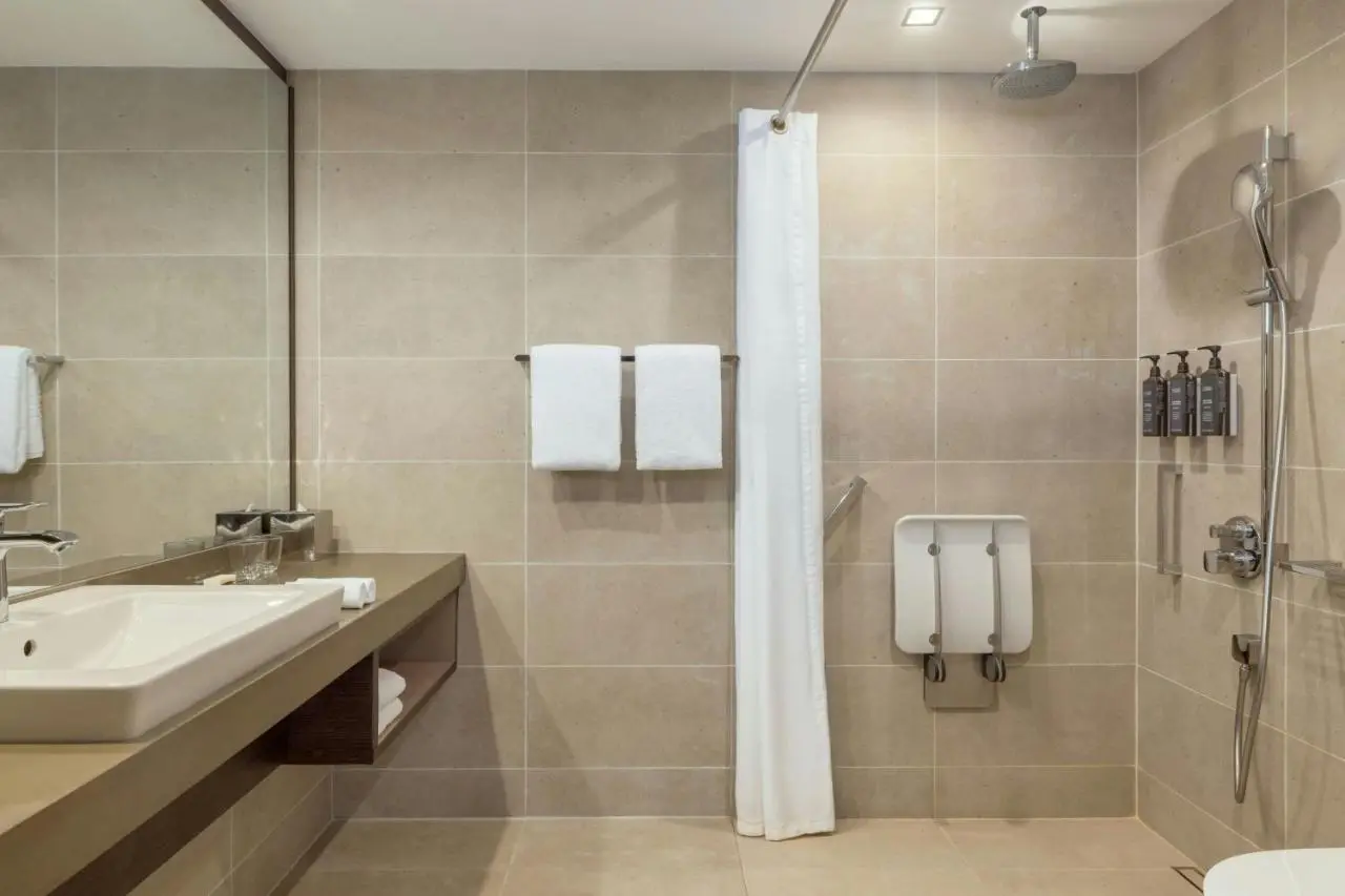 Sheraton Grand Tbilisi Metechi Palace