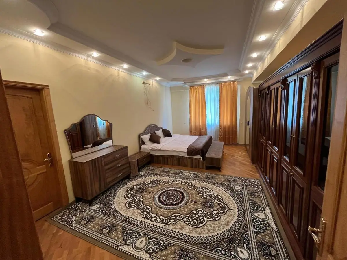 Rahat Hotel