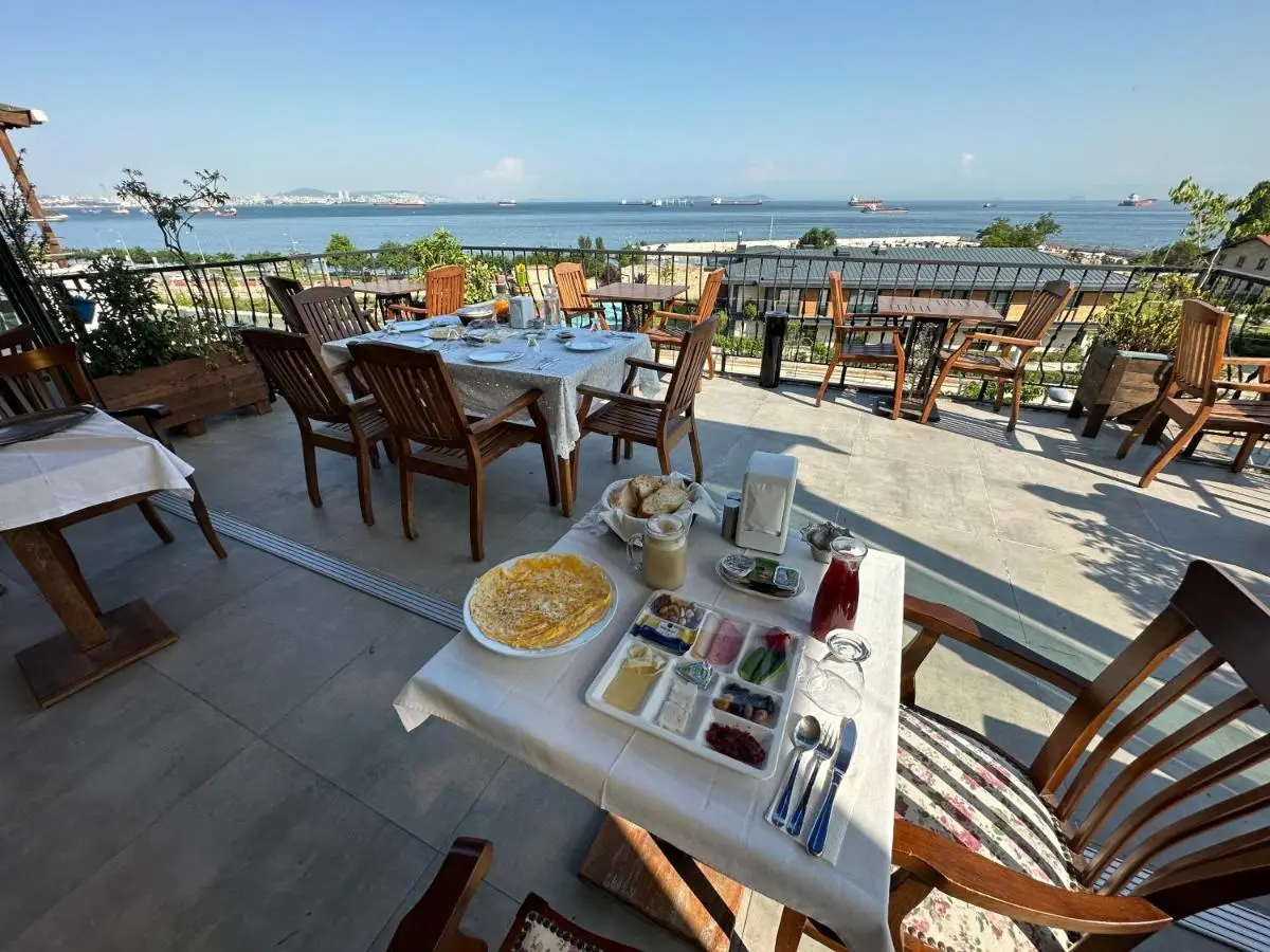 Queen Seagull Boutique Hotel