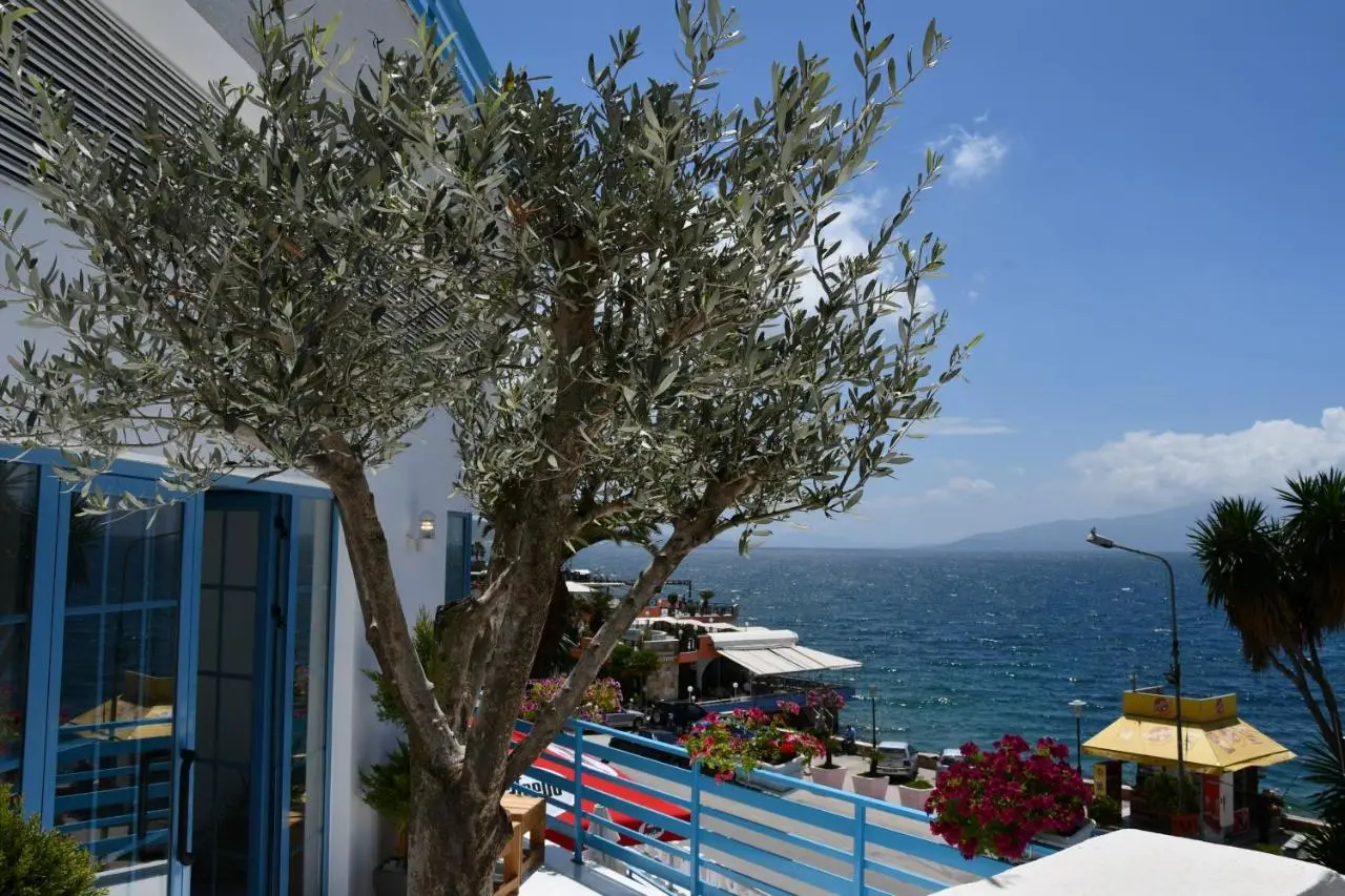 Cava Boutique Hotel