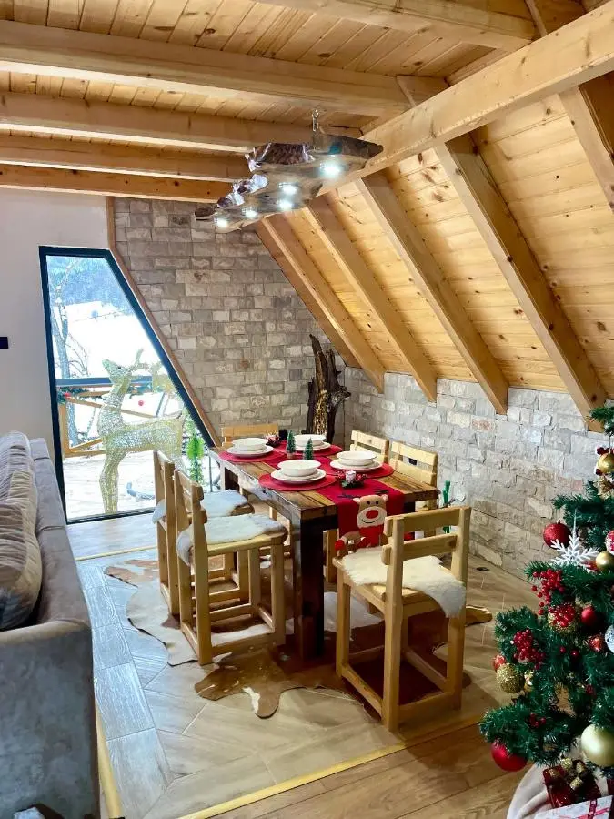 Villa Paradise Bjelašnica Luxury Chalet with Mountain View
