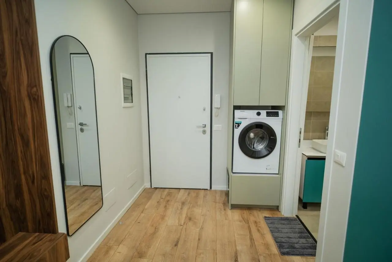 Home Select Tirana 6