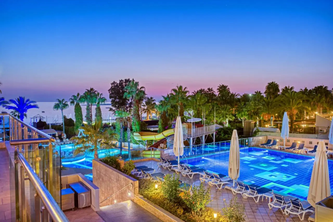 Sealife Buket Resort & Beach Hotel - Ultra All Inclusive