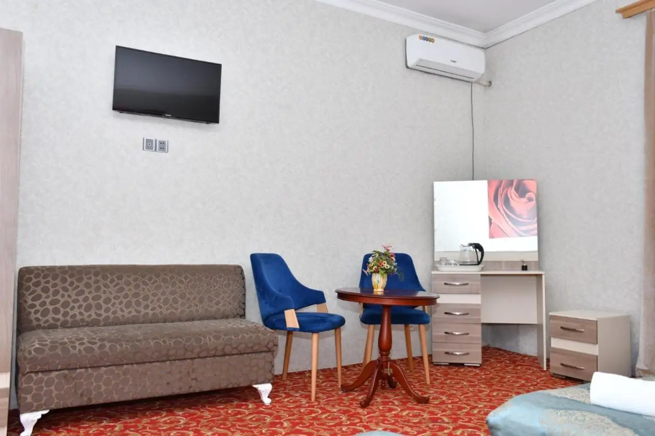 Old Town Hotel