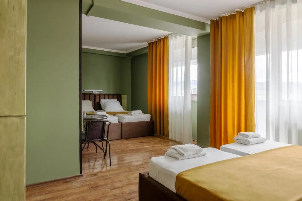 Hotel Tbilisi Central by Mgzavrebi