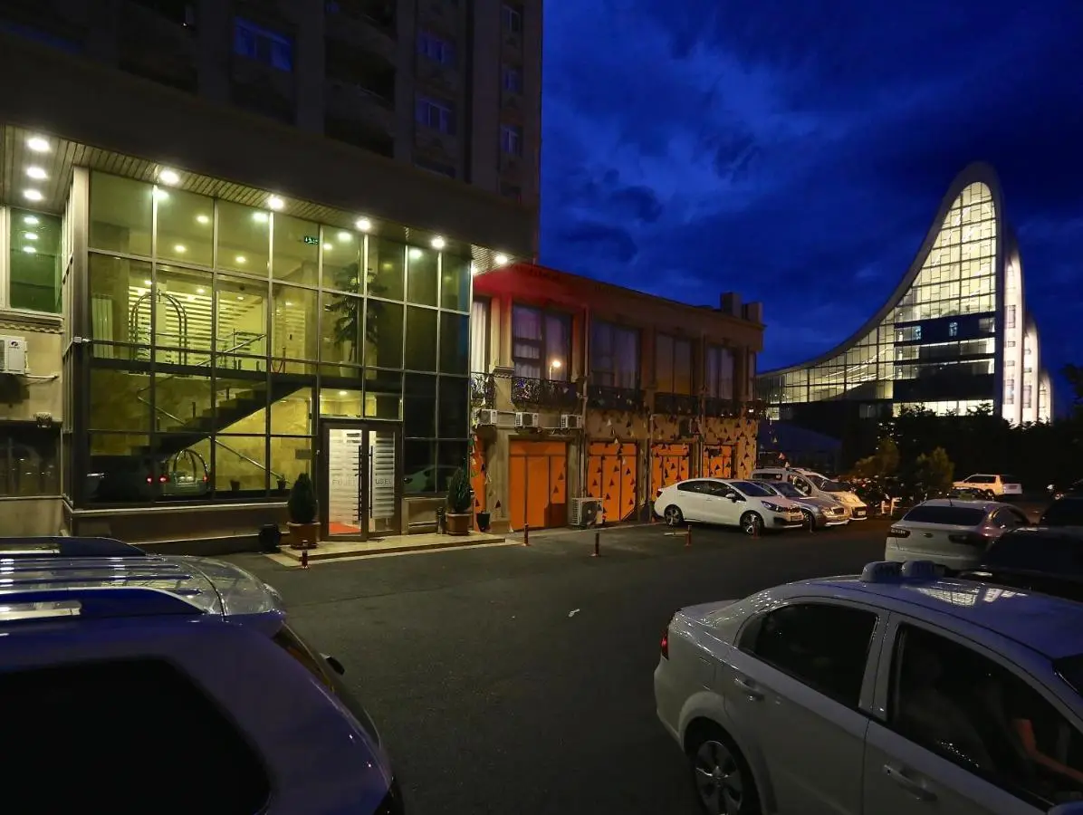 Rusel Hotel
