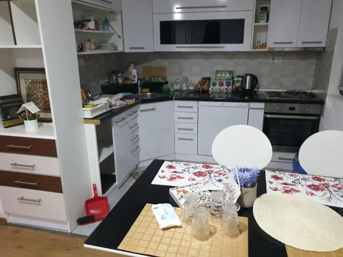 Grand AC Residence with Garden & Parking