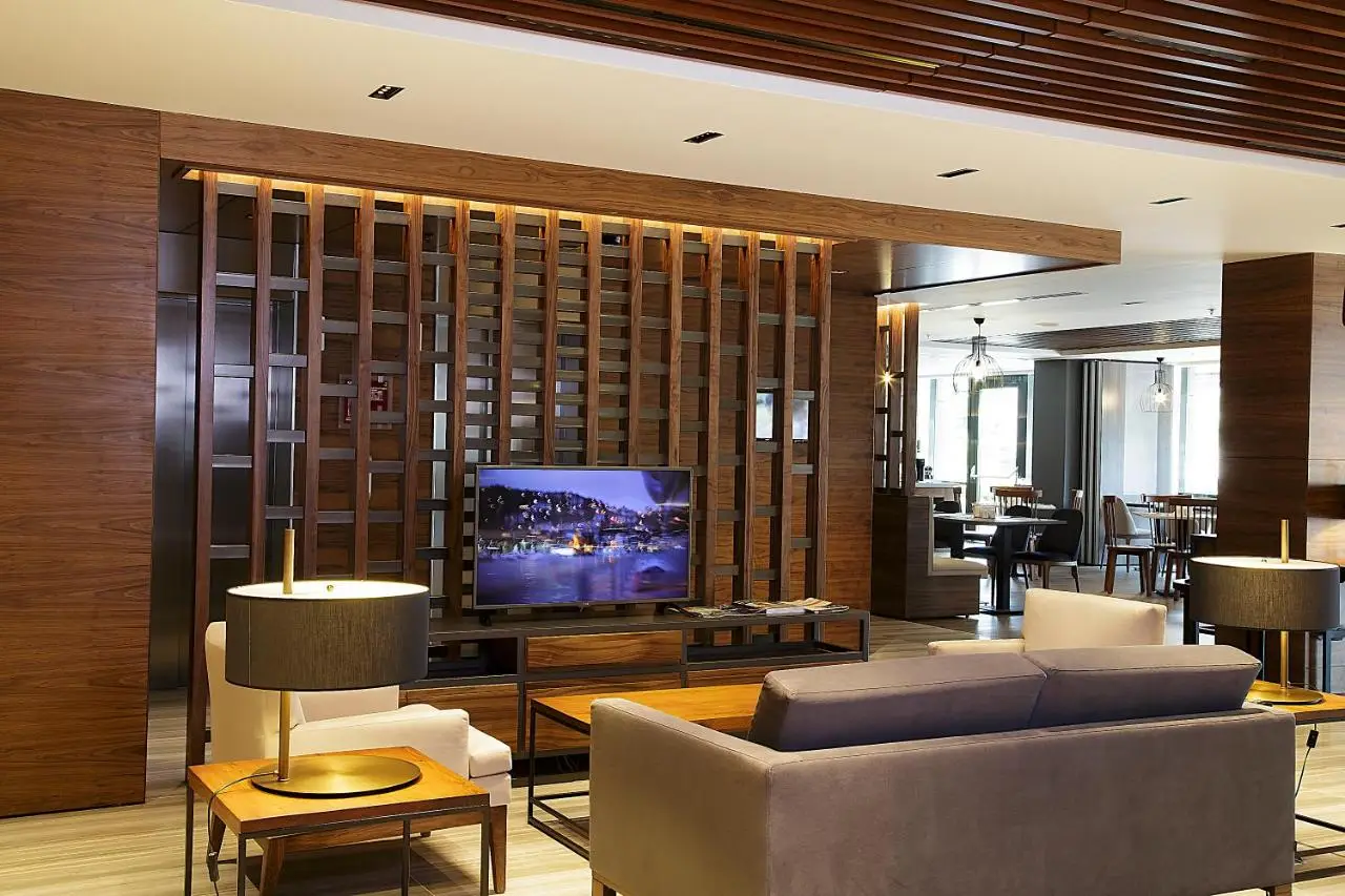 Bof Hotels Business
