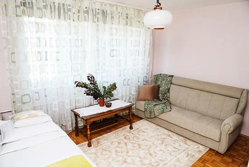 Apartment Mir