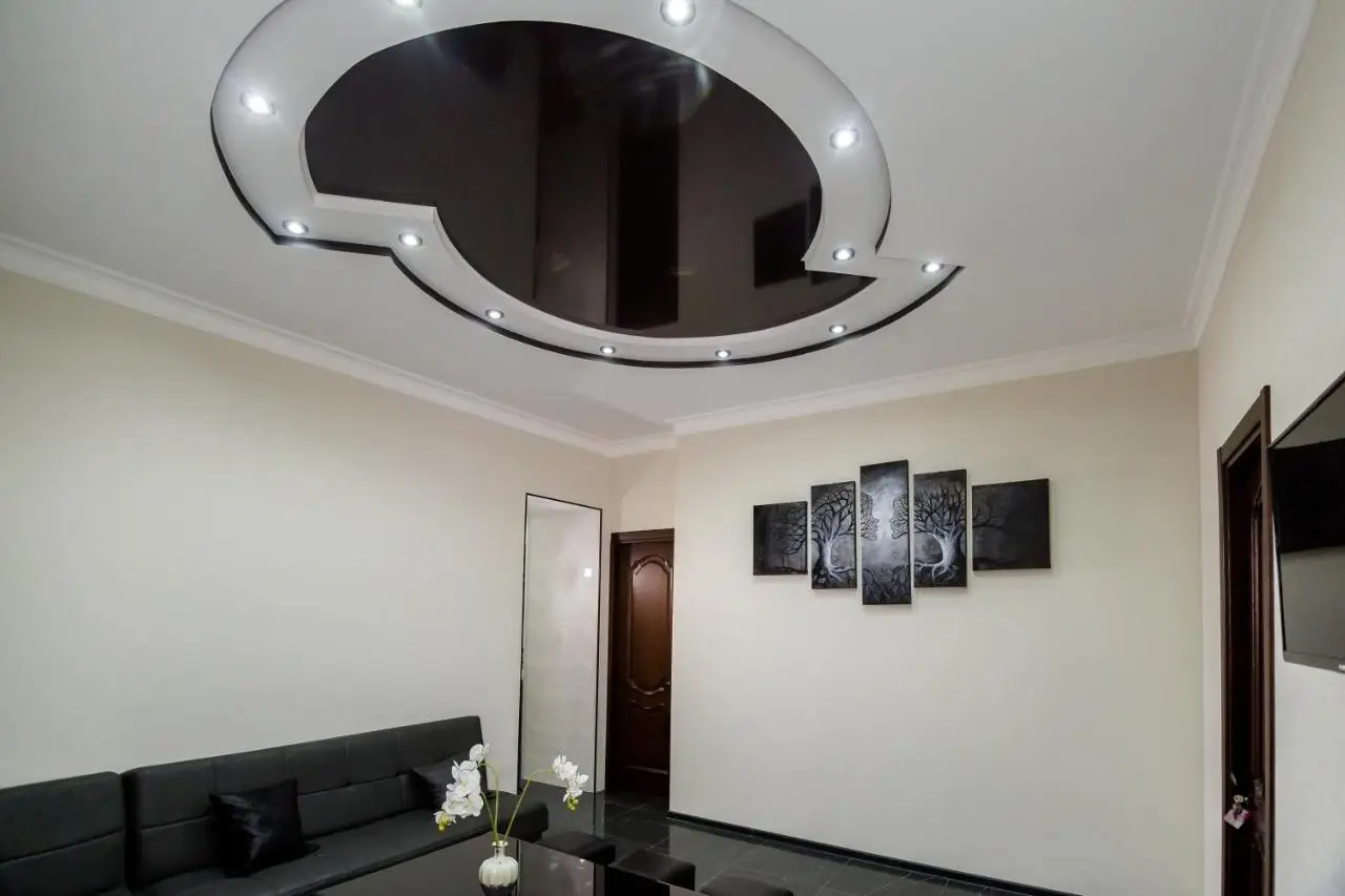 Star Hotel