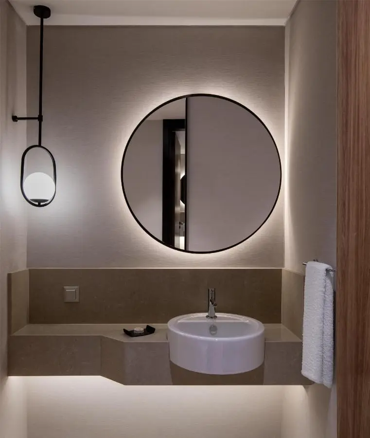 Altunizade Suites Istanbul, Curio Collection By Hilton