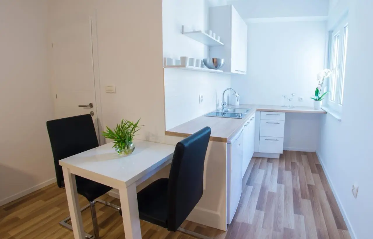 COMFORT APARTMENTS M&S