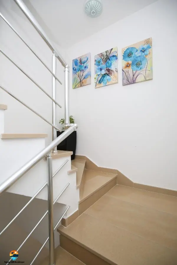 Sunny Hill Residence