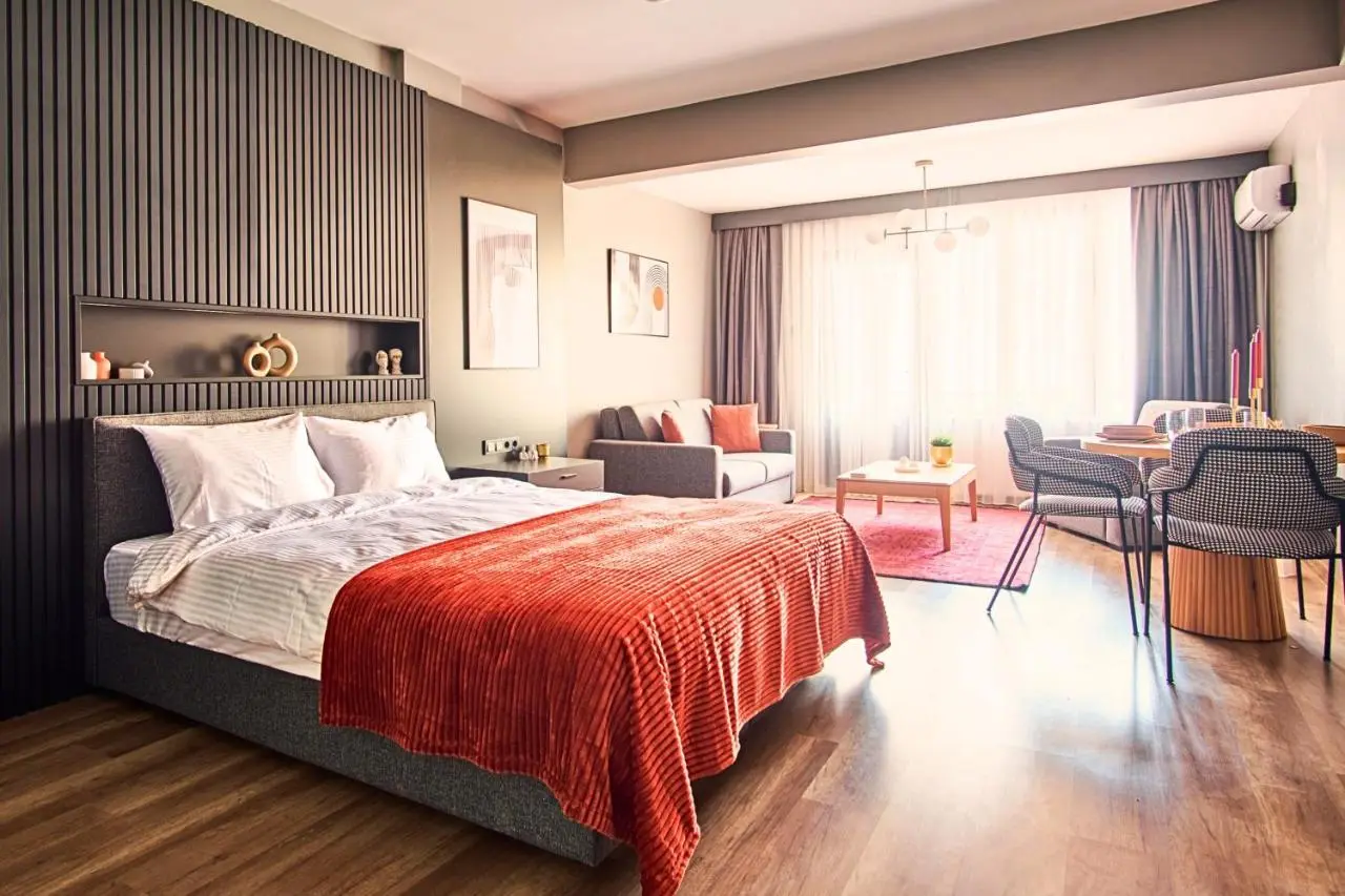 TAKS-INN Hotel