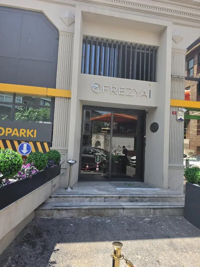 Frezya Family Hotel