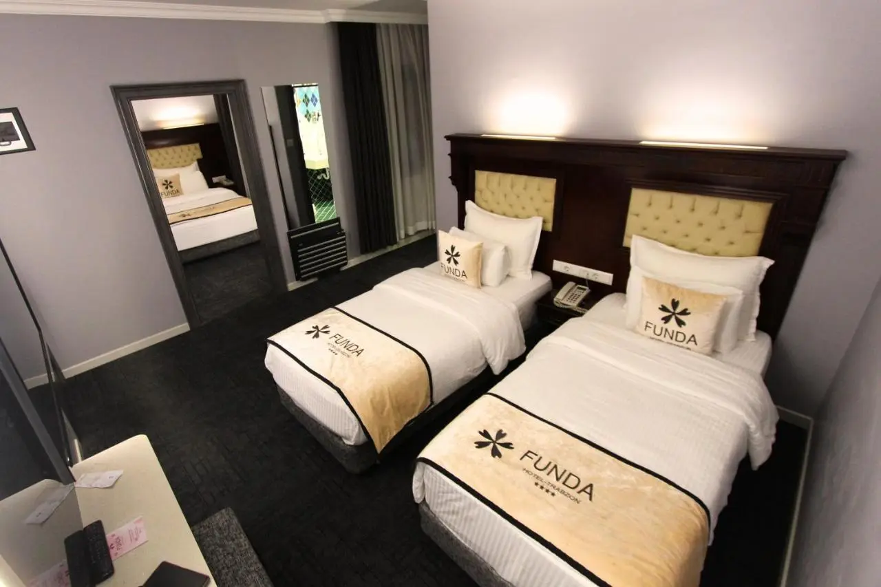 Funda Hotel