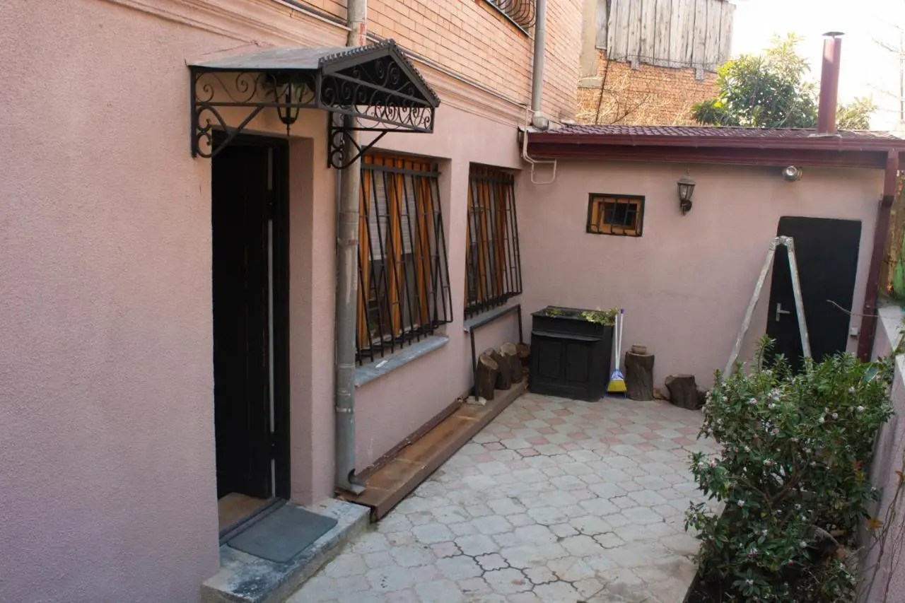 Sunflower Hotel