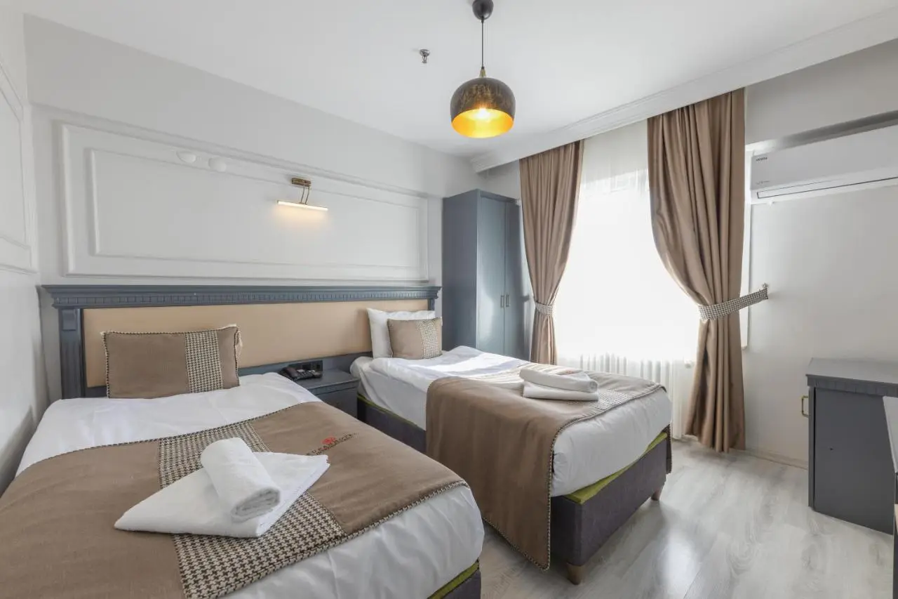 Kuran Hotel International