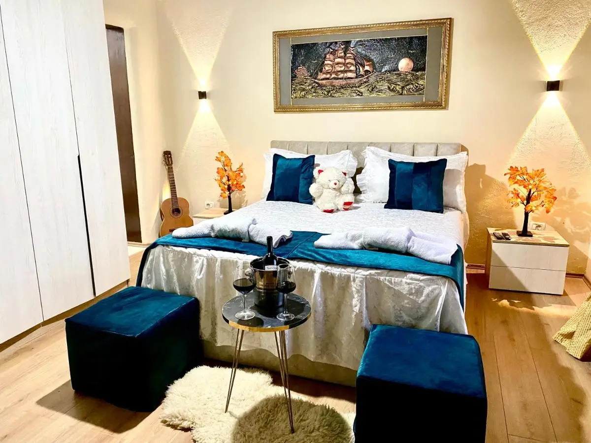 Artists Guest House