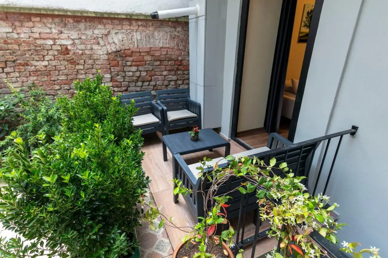 ROYAL TAKSIM SUITES
