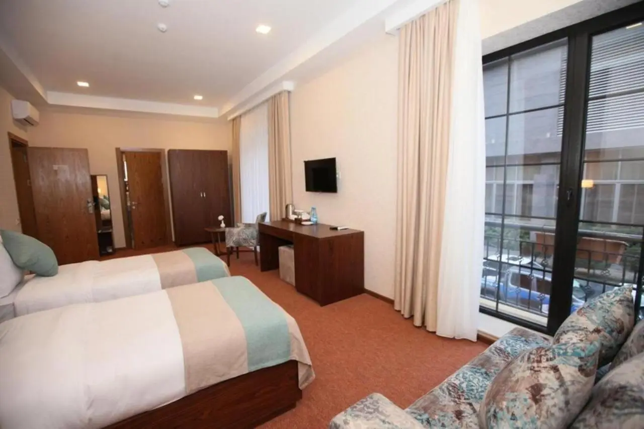 Auroom Hotel