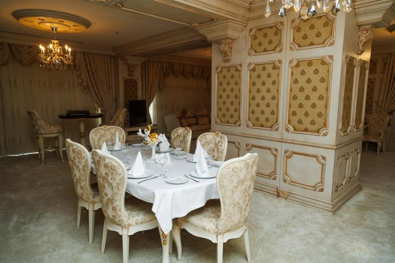 Ayan Palace Hotel