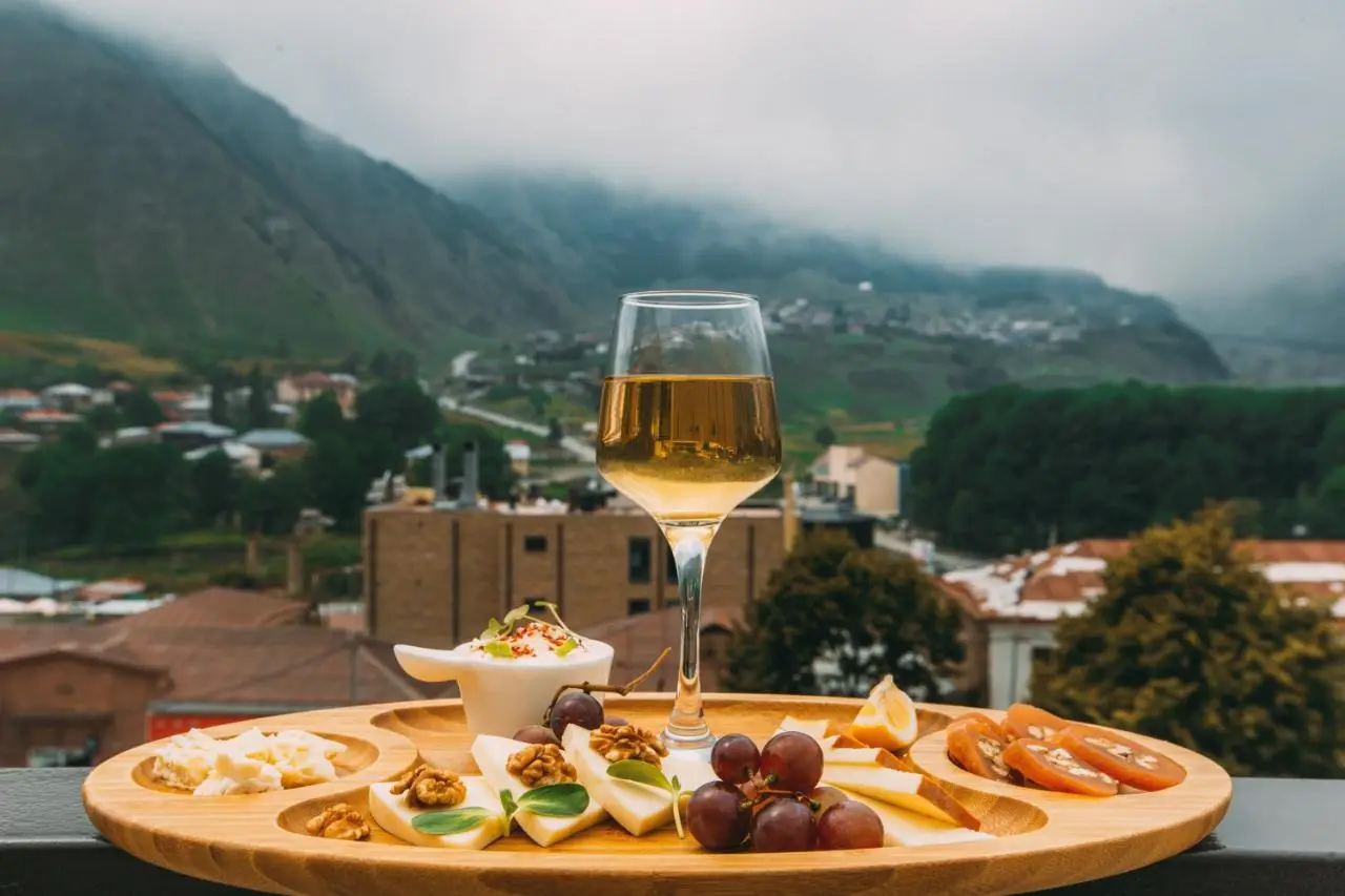Mount Inn Kazbegi