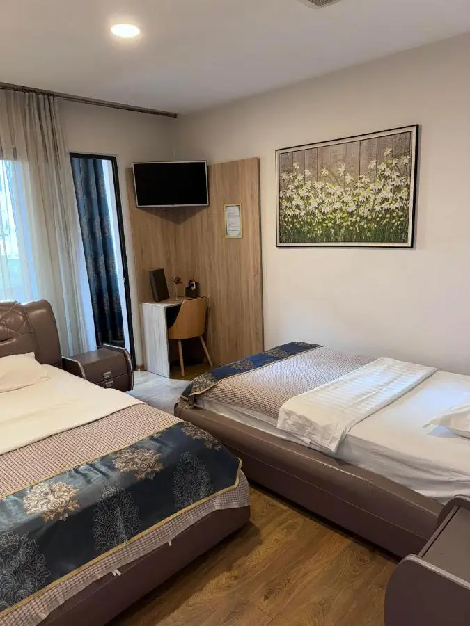 Park Hotel Tirana